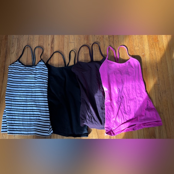Lululemon tanks - size 4 - Picture 2 of 7